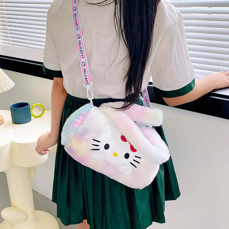 New Japanese-style cartoon Sanrio tie-dyed colorful crossbody single-shoulder handbag, 8-inch claw machine doll plush toy Application Scenario