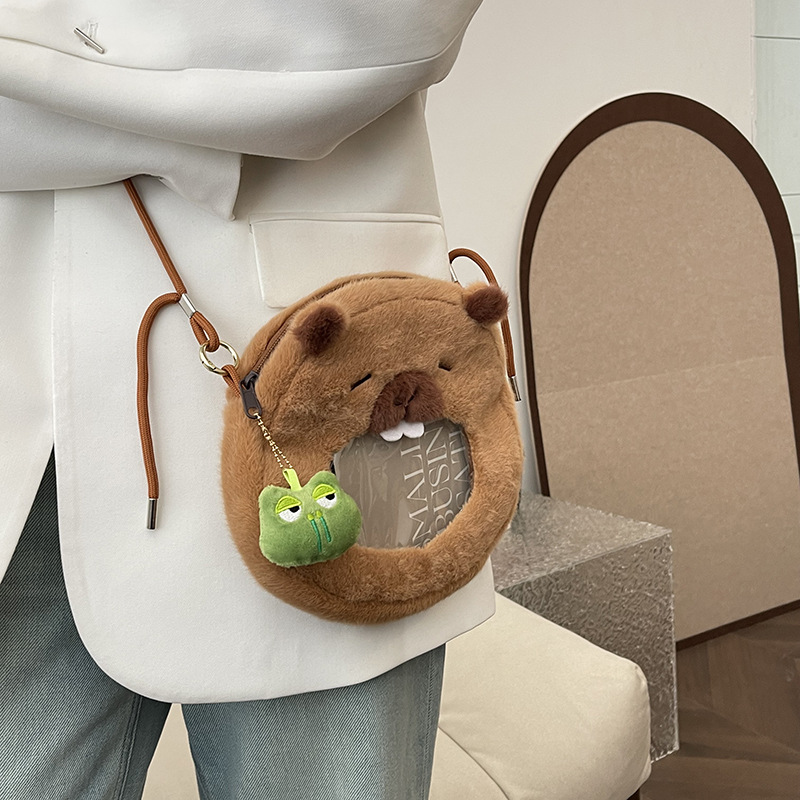 New Capibara see-through crossbody bag, girlish heart, loose change key bag, claw machine doll exchange factory wholesale Specification drawing
