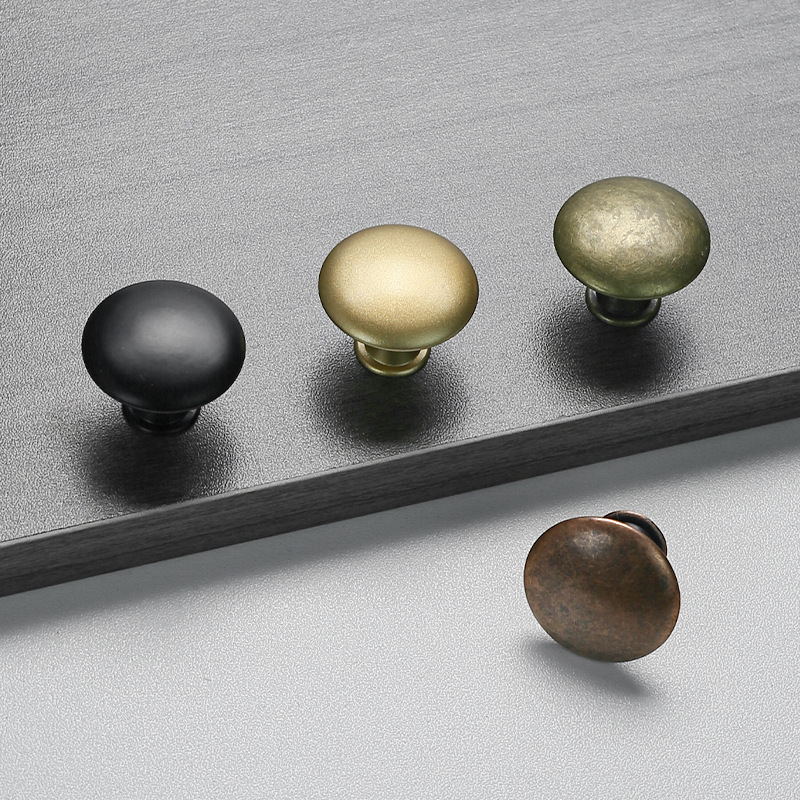 Cross-border golden handle aluminum alloy cabinet and wardrobe door handle, black modern light luxury drawer, hardware single-hole handle Application Scenario