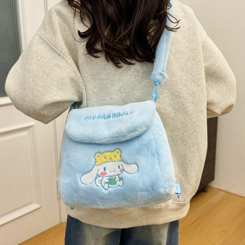 Wholesale of new Sanrio multi-purpose plush toy bags for cross-border use, cute cartoon large-capacity girls' crossbody backpacks Application Scenario