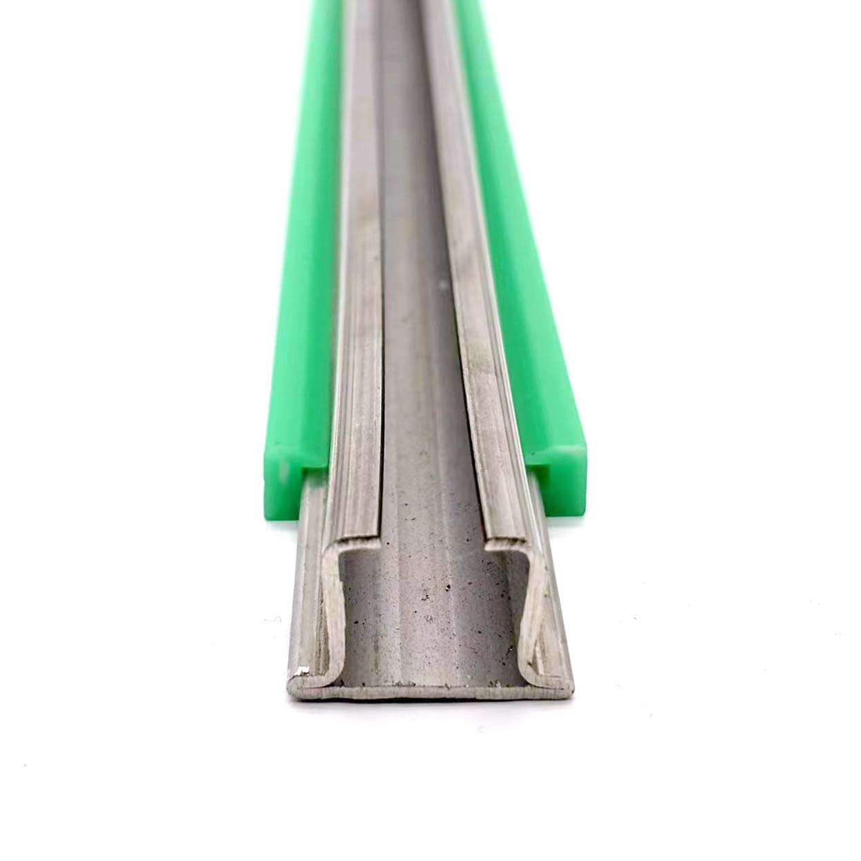 The manufacturer supplies polyethylene chain guide rails, high molecular track wear-resistant strips, and polyethylene chain guide rails Item Picture