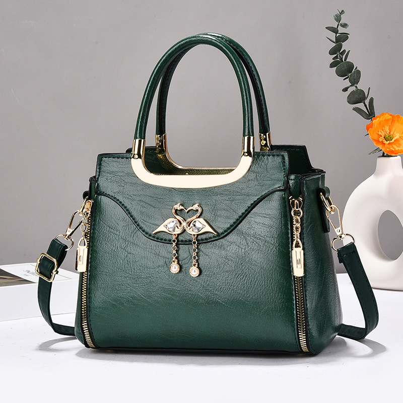 The 2025 new stylish single-shoulder crossbody bag, a stylish and unique printed handbag for women details Picture
