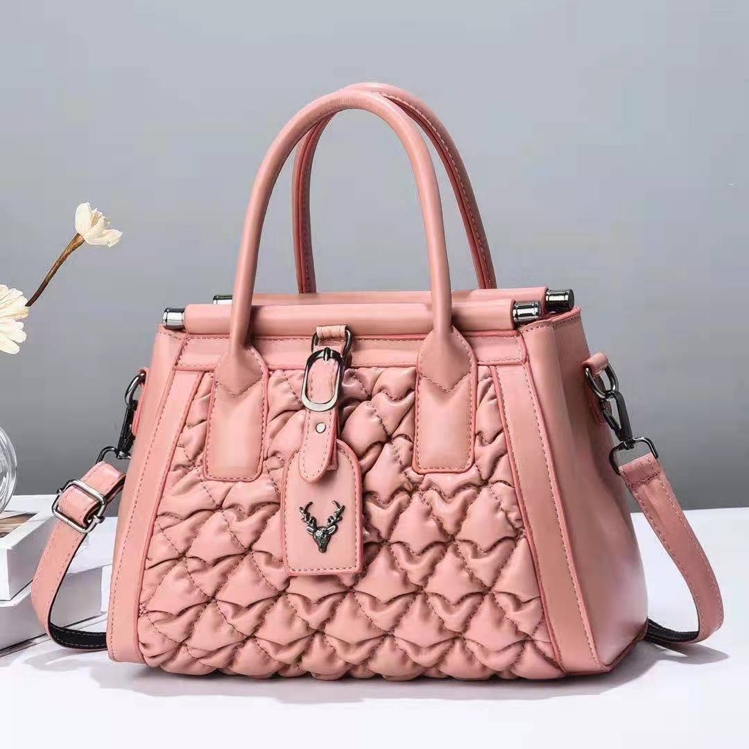 2022 New style of foreign trade pleated handbag, cross-border large-capacity, candy-colored single-shoulder hand-carry Korean version women's bag, large bag Specification drawing