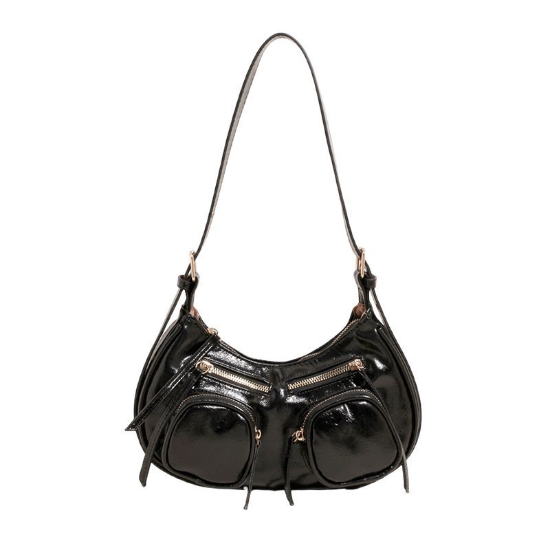 Cross-border retro trend single-shoulder underarm bag for women 2025 new versatile and cool motorcycle bag Punk hot girl crossbody bag Item Picture