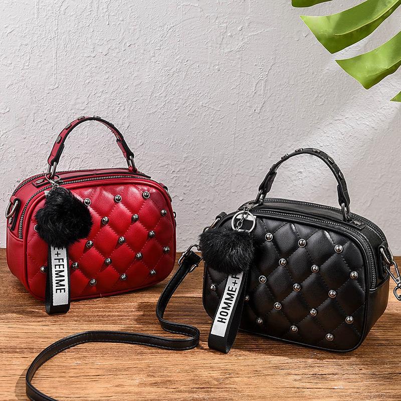 One piece of the 2022 new fashion and retro crossbody small bag for women, a rivet double-layer hand-held small square bag, available for delivery details Picture