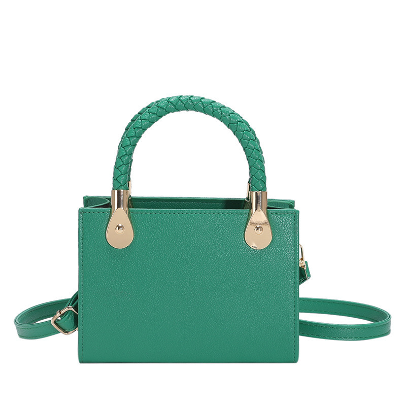 Trendy, fashionable and high-quality handbag for women 2023 spring Korean version, a new solid color casual single-shoulder crossbody bag Item Picture