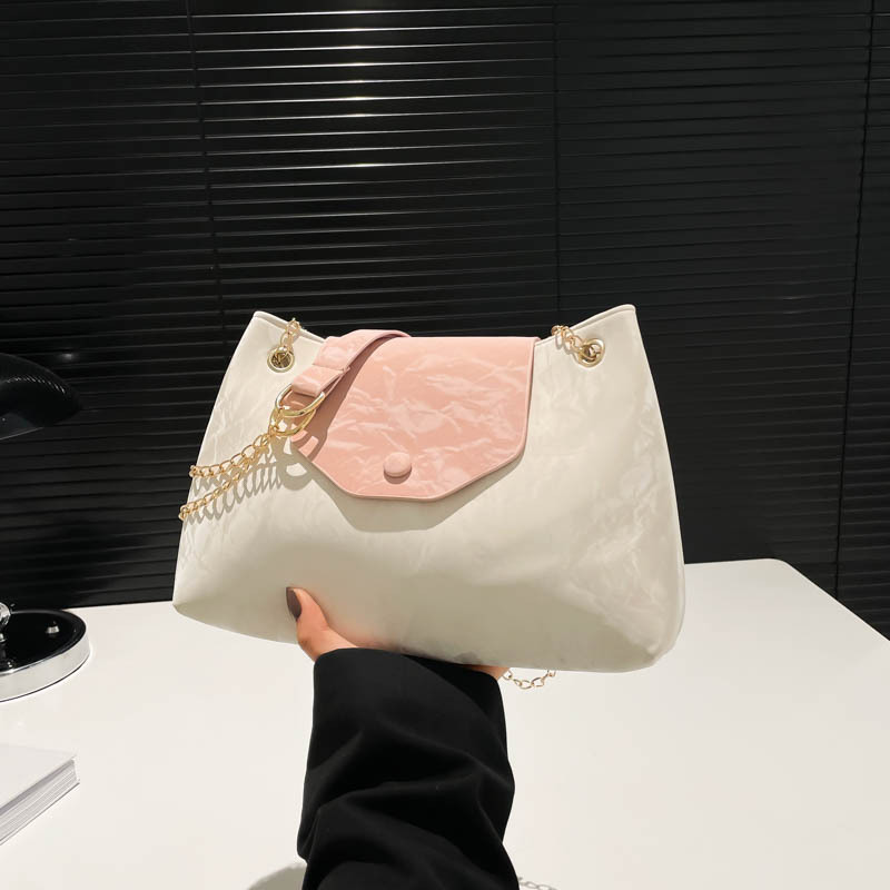 Ladies' bag 2025 New all-season chain single-shoulder underarm bag, large-capacity fashionable commuter tote bag full figure