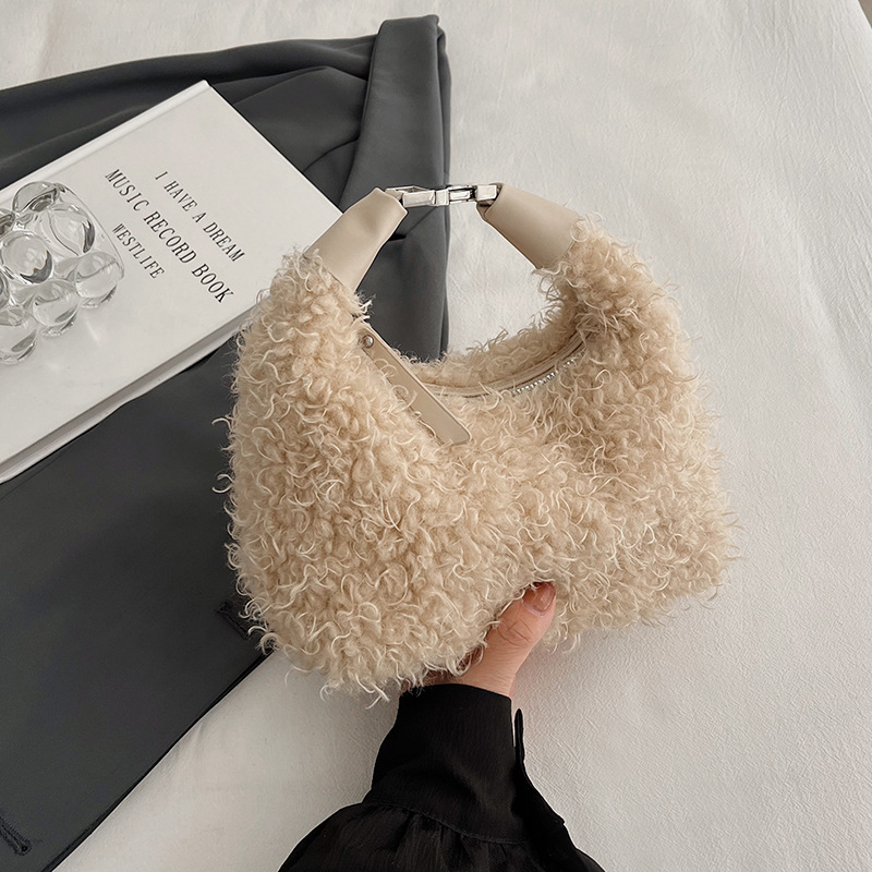Fluffy bag for women 2024 New style casual and cute single-shoulder crossbody bag, Korean-style versatile furry armpit commuter bag full figure
