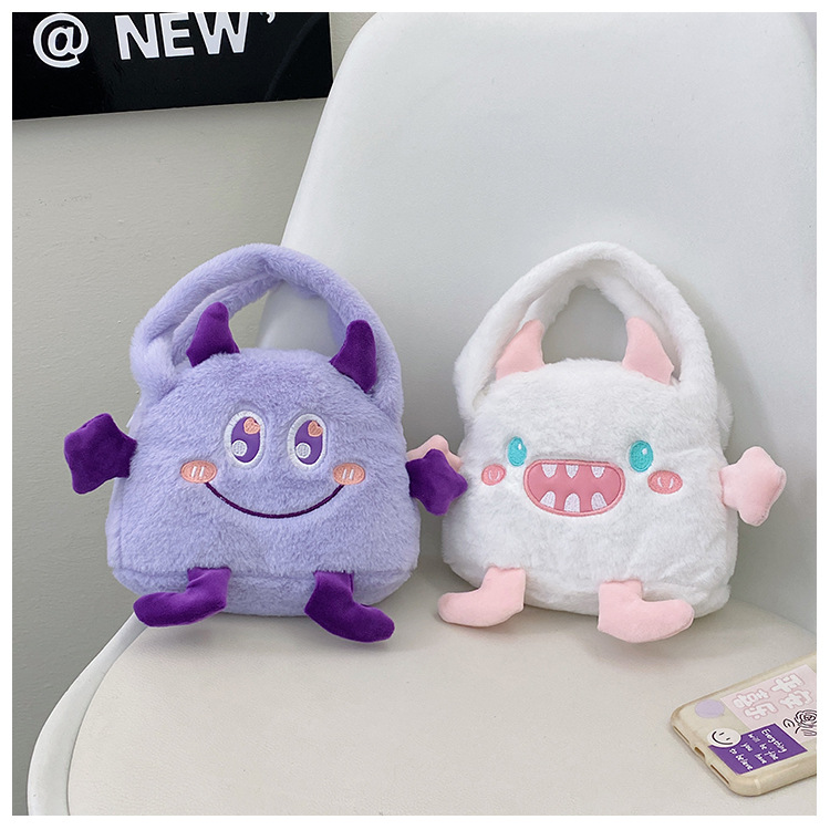Plush bag 2024 new winter figurine handbag, women's claw machine, exchange one-eyed monster doll cross-border Specification drawing