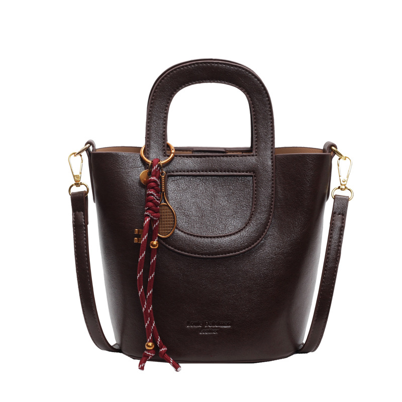 This year, the popular handbags for women are the 2024 new versatile large-capacity commuter bags and single-shoulder crossbody bucket bags Item Picture