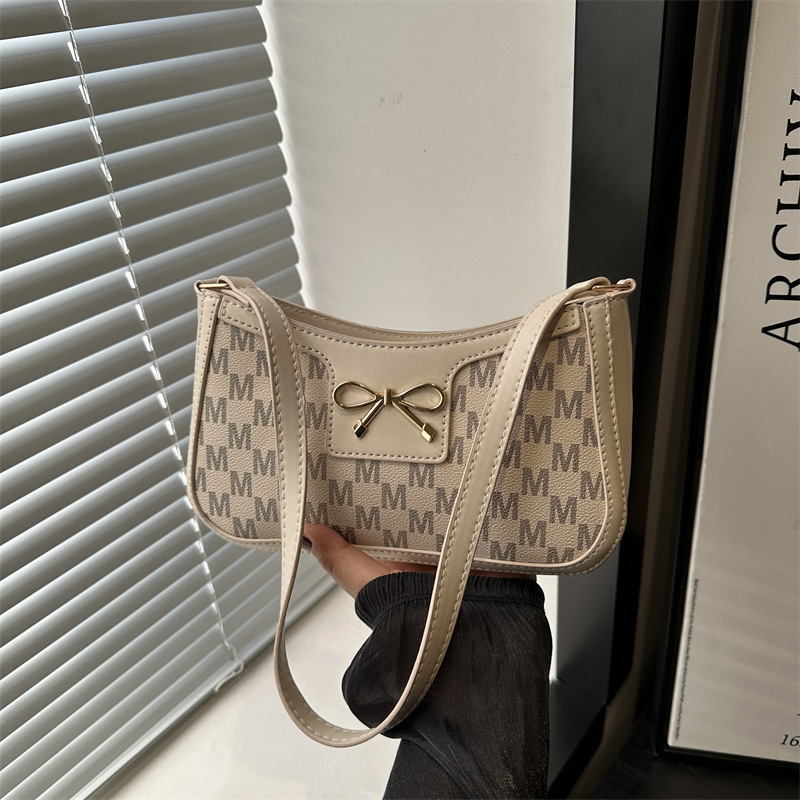 Korean-style stylish bow bag for women, new summer 2025, stylish commuting underarm single-shoulder bag for women full figure