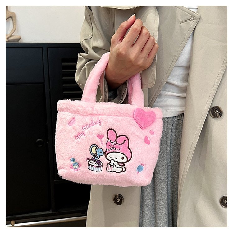 Sanrio Kuromi handbags for cross-border trade, cinnamon dog plush toy backpacks, cute children's versatile bags Application Scenario