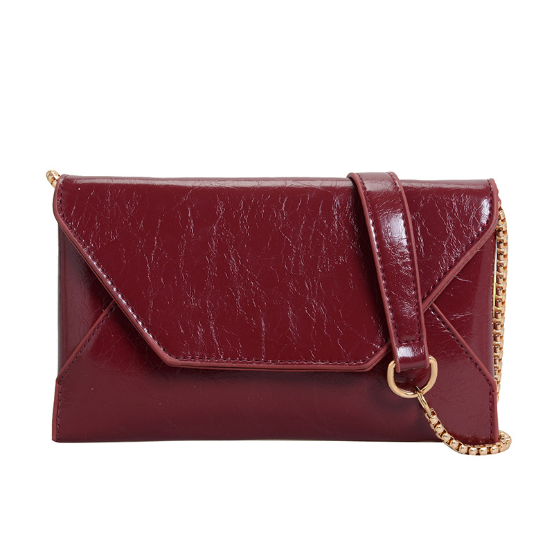 Cross-border crossbody mobile phone bag for women 2025 New style fashionable striped envelope chain bag, versatile and simple single-shoulder mobile phone bag Item Picture