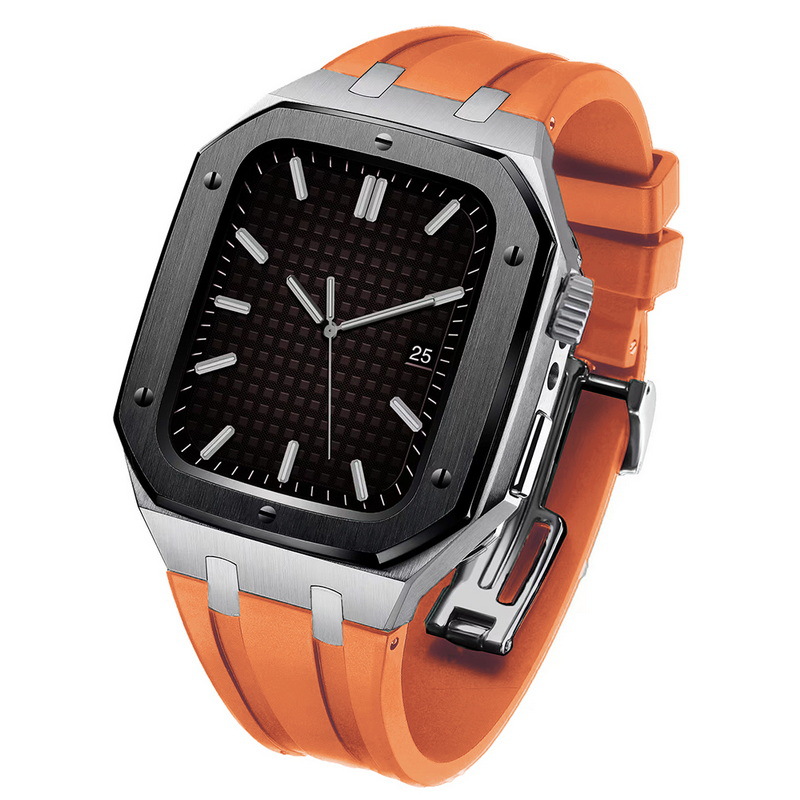This is a stainless steel case with fluororubber protective cover for the upgraded button version of the iwatch78 second-generation Apple watch strap Application Scenario