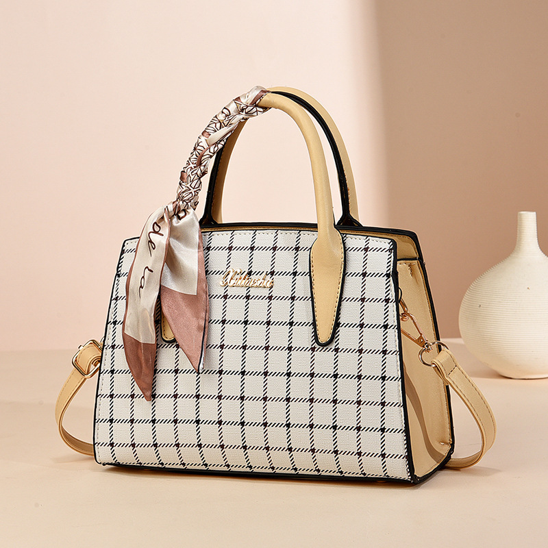 Cross-border foreign trade women's handbags, fashionable bestsellers, high-end and elegant crossbody bags, European and American retro single-shoulder women's bags Specification drawing