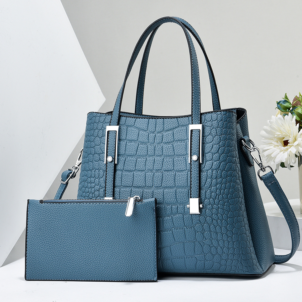 Cross-border women's bag 2023 new style manufacturer wholesale European and American fashion two-piece set mother-and-child bag, hand-held shoulder crossbody bag details Picture