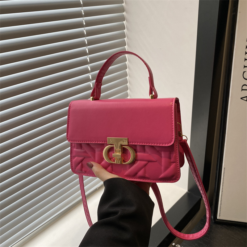 High-end women's bag 2025 Summer new style, fashionable, versatile and stylish single-shoulder crossbody bag, versatile handbag, small square bag full figure