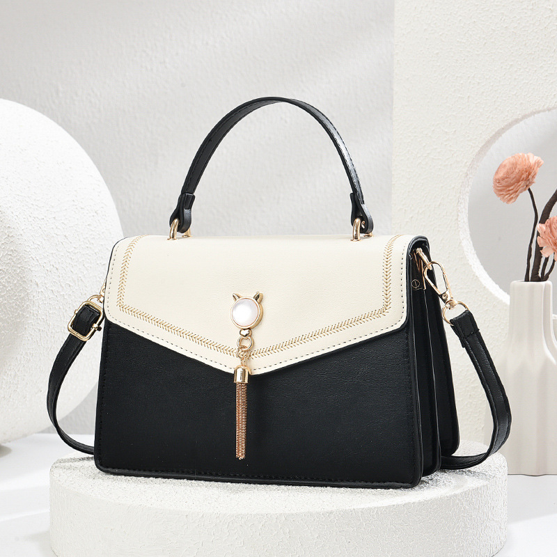 Small bag Women's Bag 2023 Fashionable New style fresh color-blocking girl mobile phone bag, single-shoulder versatile small crossbody bag manufacturer wholesale full figure