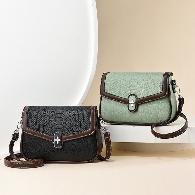 Summer 2023 new style of stylish and high-end women's crossbody bag, versatile commuting small square bag Specification drawing