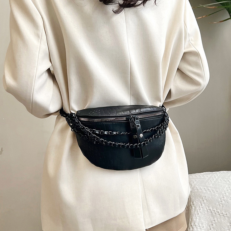 Wide-shoulder strap women's bag, fashionable chain bag, new autumn/winter 2024 trendy crossbody bag, Korean-style fashionable saddle bag for women details Picture