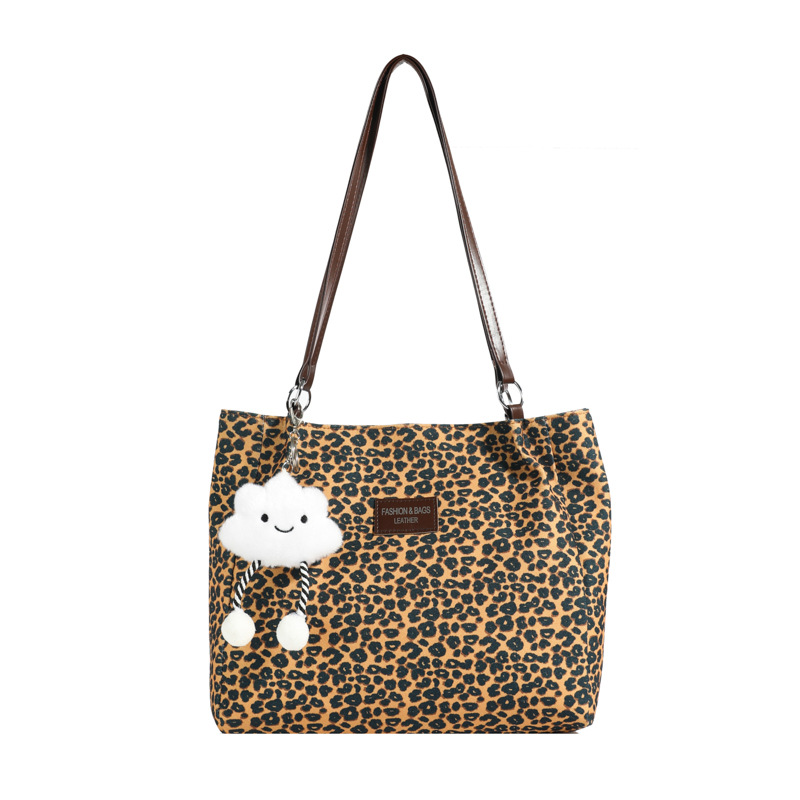 Trendy casual commuting bag for women 2024 autumn new Korean-style personalized and fashionable single-shoulder bag, simple tote bag Item Picture