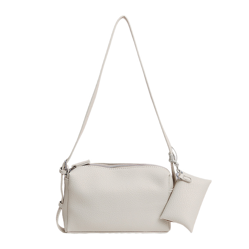 "Bag Girl 2025 Summer New Trendy pillow bag, solid color versatile handbag, simple shoulder bag, stylish crossbody bag. Item Picture