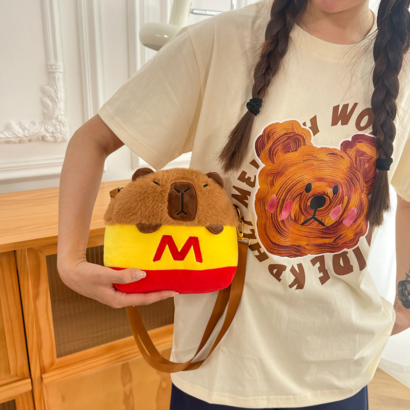New Capibara plush bag, crossbody bag, capybara doll bag, girls' loose change key bag, wholesale version details Picture