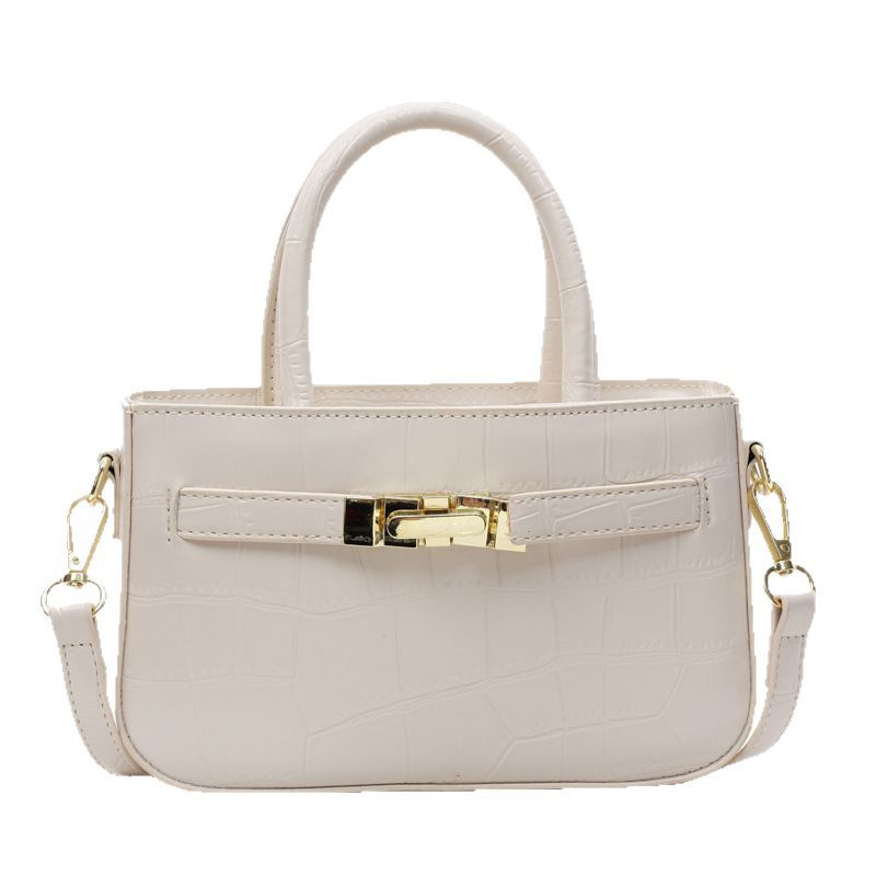 This is a trendy, niche and high-end crocodile pattern handbag for women. It is a new, fashionable and stylish solid color single-shoulder crossbody bag for 2025 Item Picture