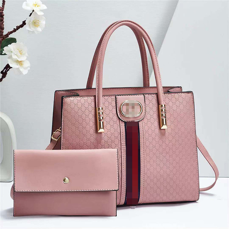 2022 New Korean-style versatile crossbody bag, handbag, single-shoulder bag, popular women's bag, European and American style fashionable mother-and-child bag full figure
