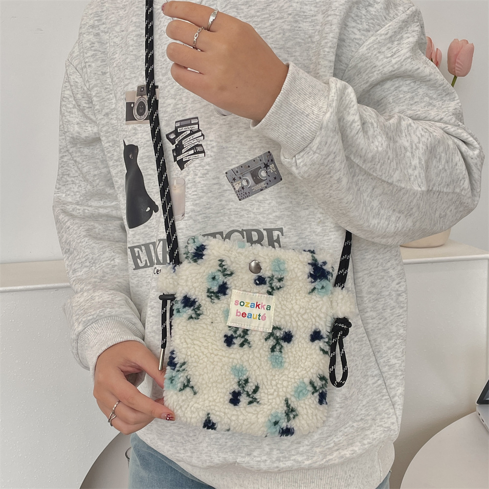 4112 New plush little flower cute small bag, single-shoulder crossbody bag, shopping portable lipstick, mobile phone storage bag details Picture
