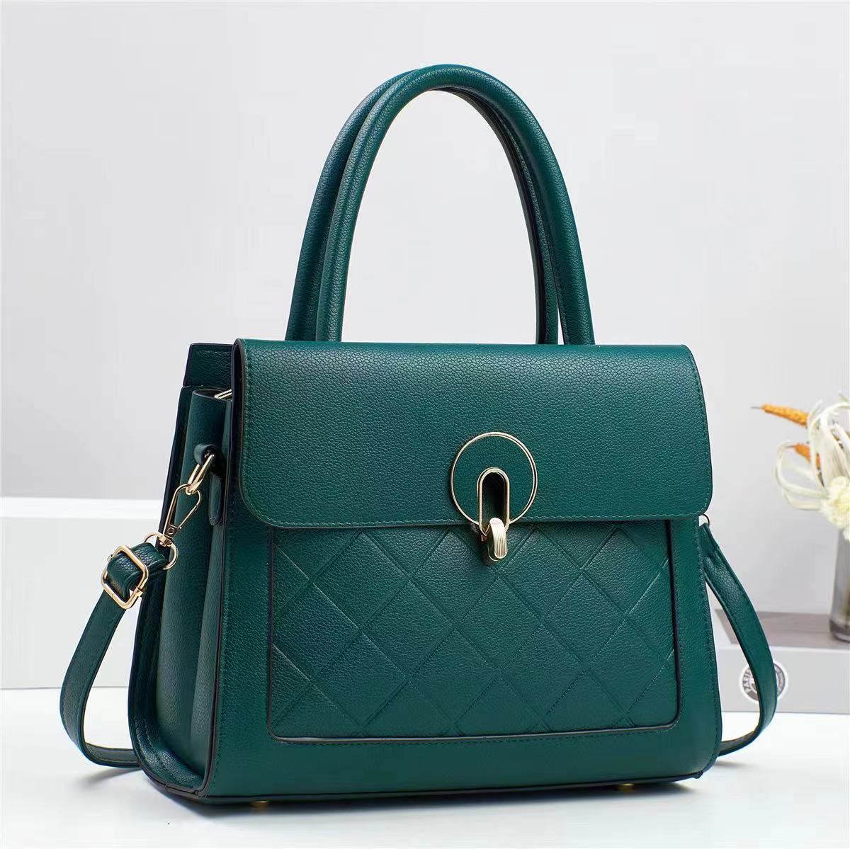 Embossed high-end handbag for women, 2024 new trendy handbag, versatile bestseller, large-capacity fashionable single-shoulder crossbody bag details Picture