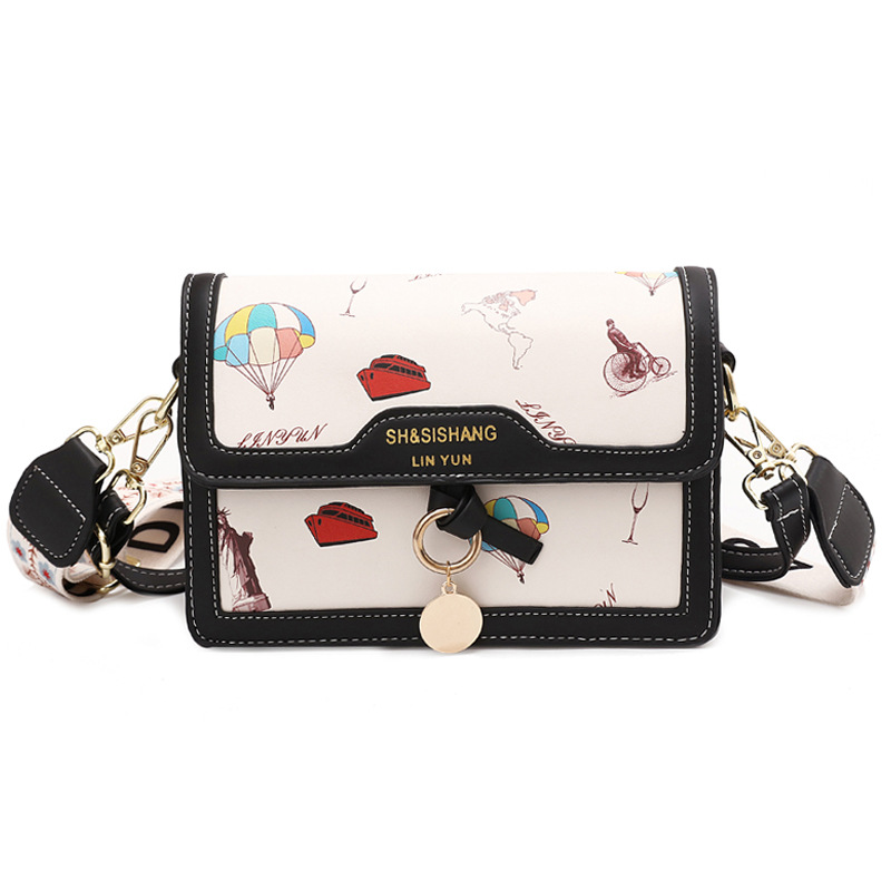 2022 New style ins crossbody bag for women, fresh and forest-themed single-shoulder handbag, Japanese-style crossbody bag Item Picture