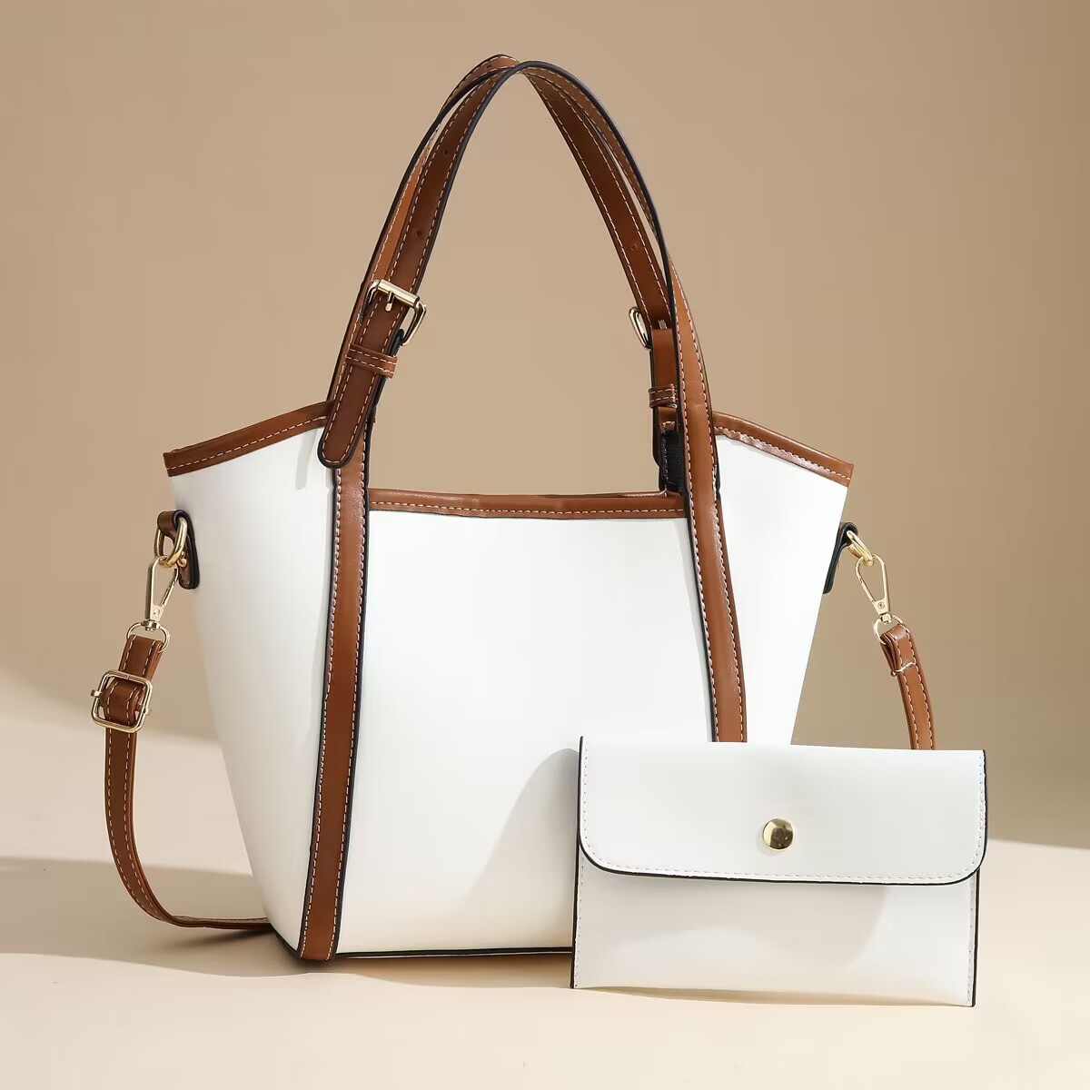 Two-piece single-shoulder bag manufacturer, Korean style simple and individual women's bag new style, versatile for foreign trade, crossbody large bag handbag Application Scenario