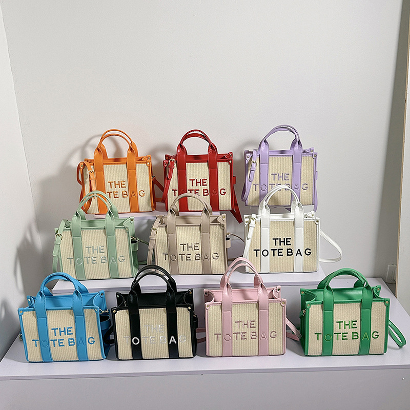 Cross-border 2025 New fashion woven two-line word mother-daughter bag, single-shoulder bag, textured tote bag, commuter crossbody bag Application Scenario