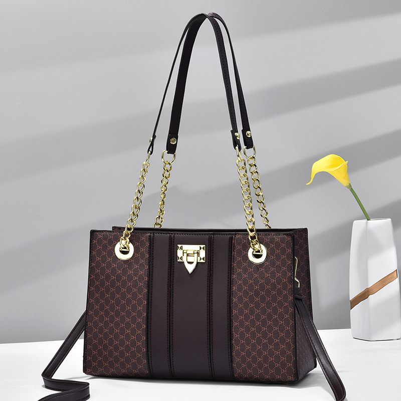 Chain underarm bag 2024, various middle-aged women's bags, large capacity single-shoulder chain bag, color-block handbag, cross-border consignment Specification drawing