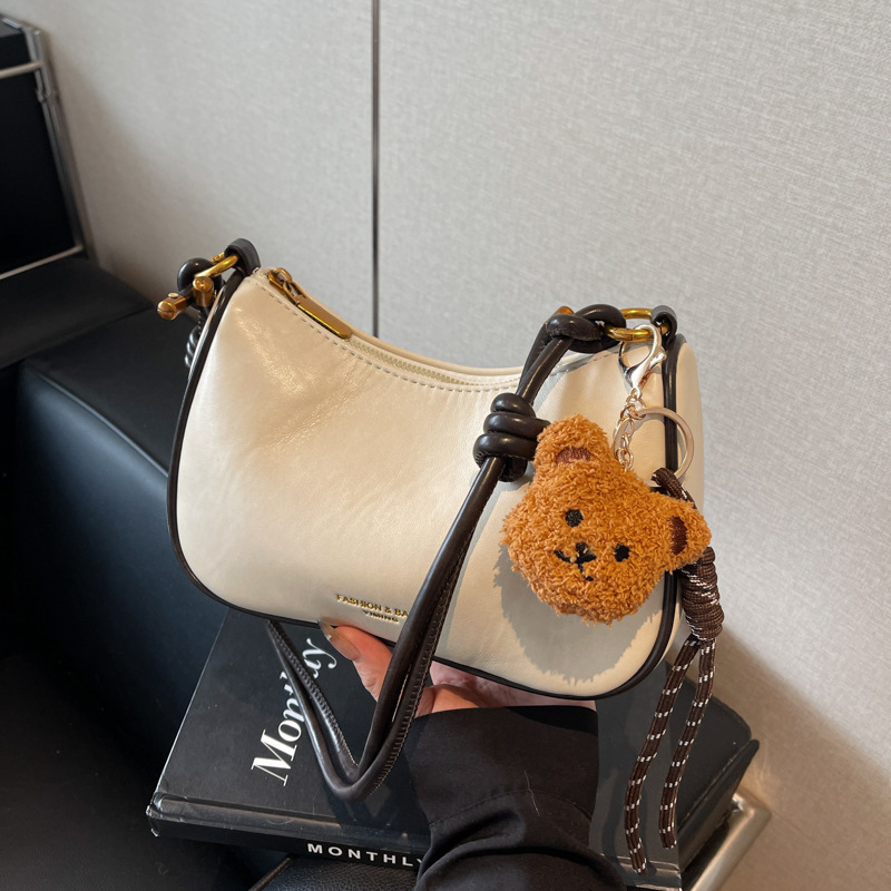 This year's popular bags are large-capacity women's 2024 new fashionable and versatile single-shoulder crossbody bags for work and commuting, as well as underarm bags details Picture
