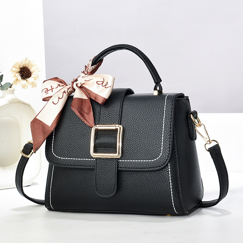 Niche, simple and elegant women's 2025 small bag, retro and versatile, single-shoulder crossbody bag, versatile and fashionable women's bag Application Scenario