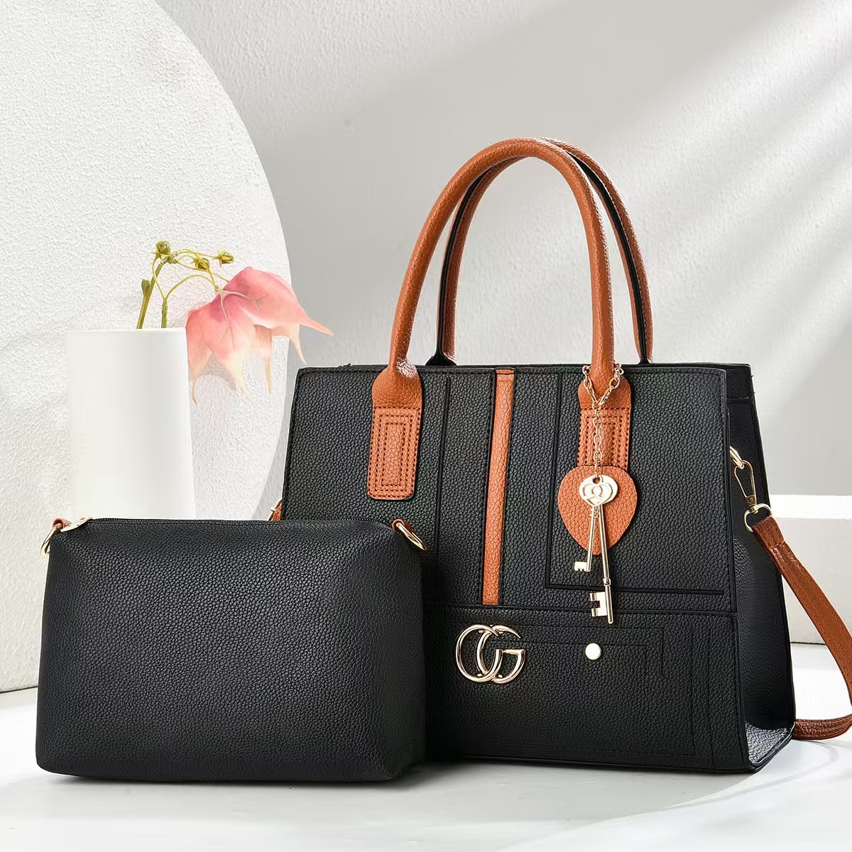 Wholesale single-shoulder bags, trendy and fashionable new color mother-and-child bags, European and American style mother-and-child bag two-piece set, simple women's bags full figure