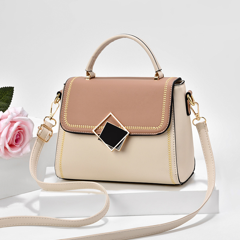 Factory direct sales of 2022 new fashionable hand-held women's bags, simple Korean-style single-shoulder crossbody bags, one-piece consignment full figure
