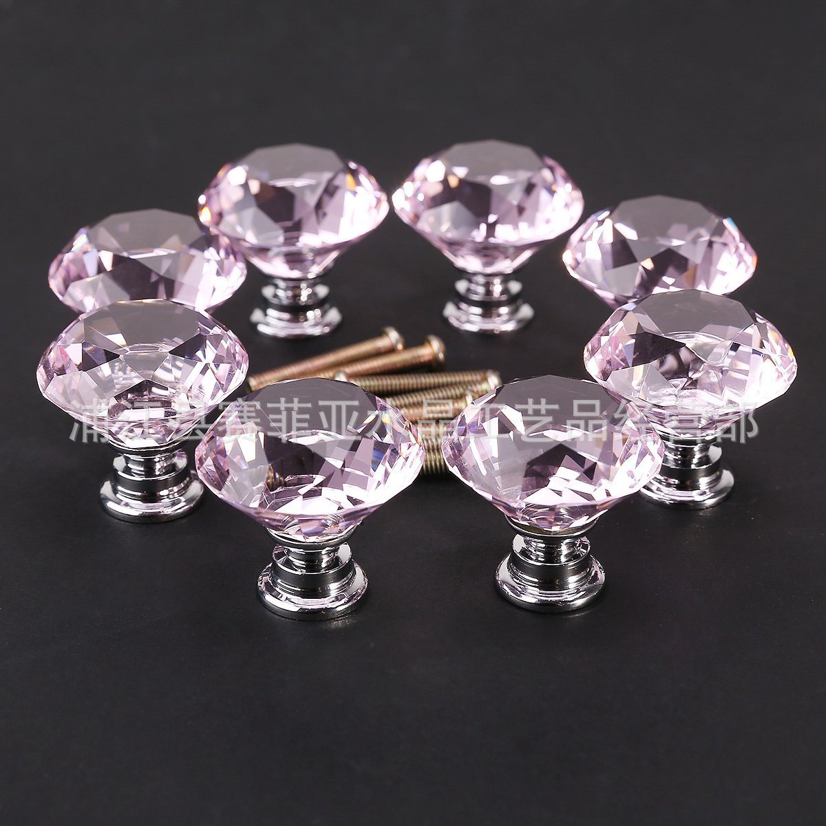 We supply high-end crystal and diamond handles for drawers with single-hole handles. Bulk orders enjoy preferential prices. We offer export retail for 30mm Application Scenario