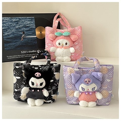 Sanrio cartoon doll shoulder bag, Kuromi plush bag, claw machine doll, large capacity plush toy handbag full figure