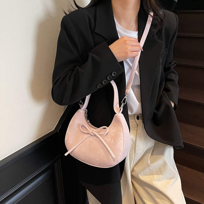 Simple solid color bow hand-held dumpling bag for women 2025 Summer new casual, fashionable and versatile underarm single-shoulder bag Specification drawing