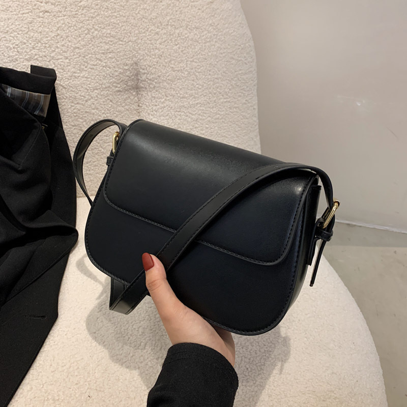 A trendy and niche design, high-end small bag for women, 2024 new style, retro single-shoulder crossbody bag, small square bag Specification drawing