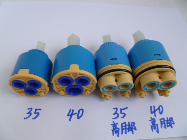 Cold and hot water faucet valve core mixing valve, kitchen basin shower 25/35/40 high-foot ceramic valve core repair parts Specification drawing