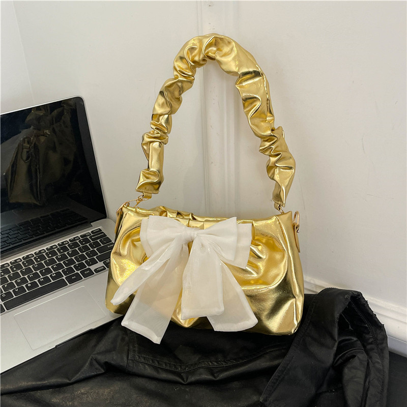 Textured pleated underarm small bag for women, 2025 new fashionable and versatile shoulder bag, niche design baguette handbag full figure