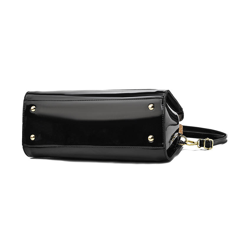 Cross-border best-selling women's handbag, Taizhou women's bag, new bright leather diamond-encrusted steel frame bag, large capacity single-shoulder bag, crossbody bag Specification drawing