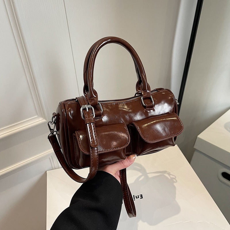 Retro hand-held bowling bag for women, 2025 new trendy and fashionable single-shoulder crossbody Boston bag, Korean version pillow bag Specification drawing