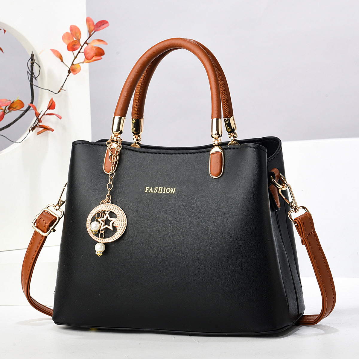 Mother's Day gift for Elders: Mom's Bag 2025 New Model handbag, large capacity, single-shoulder for women full figure