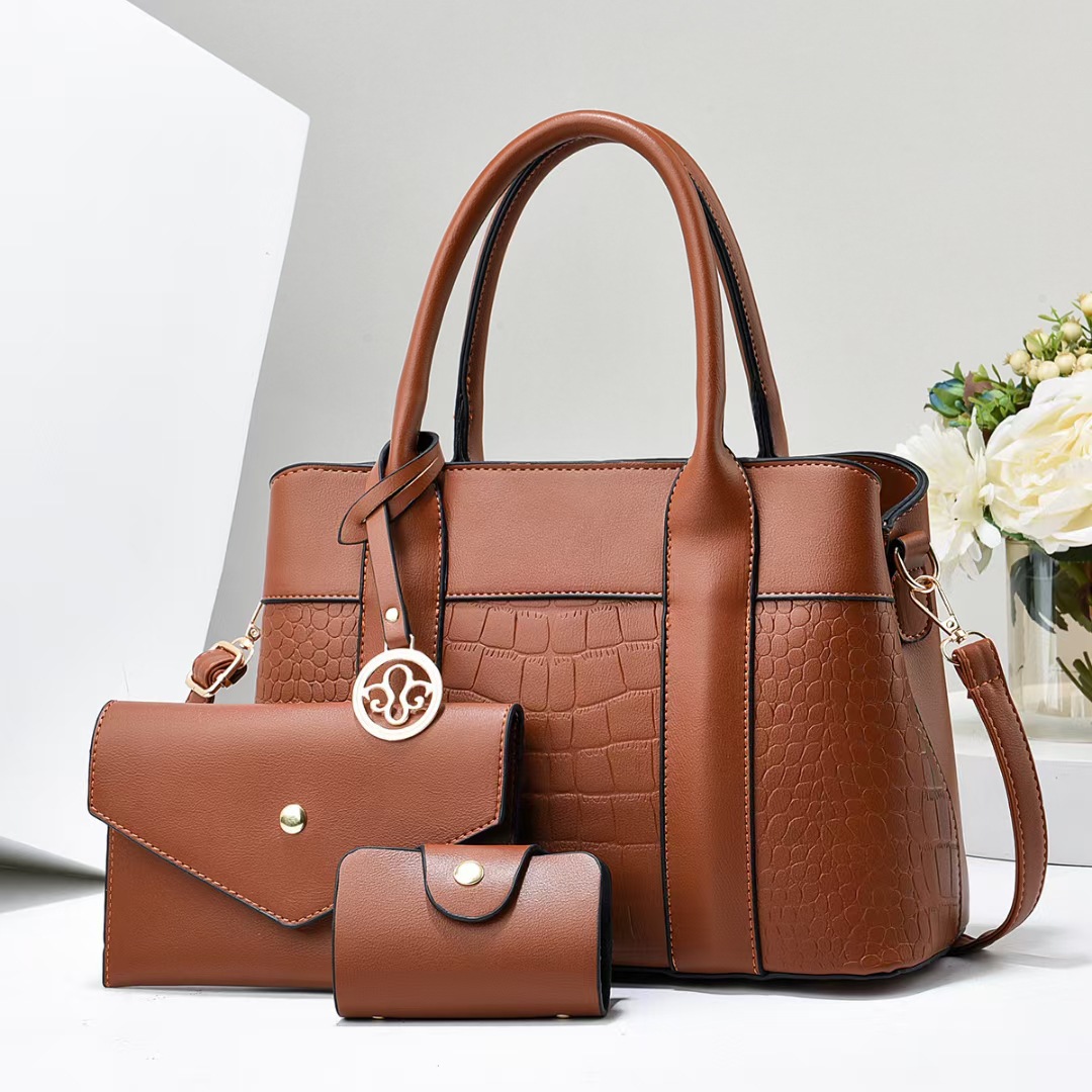 Wholesale of the best-selling three-piece handbag set for foreign trade in 2024, featuring a European and American style texture PU leather single-shoulder crossbody bag Application Scenario