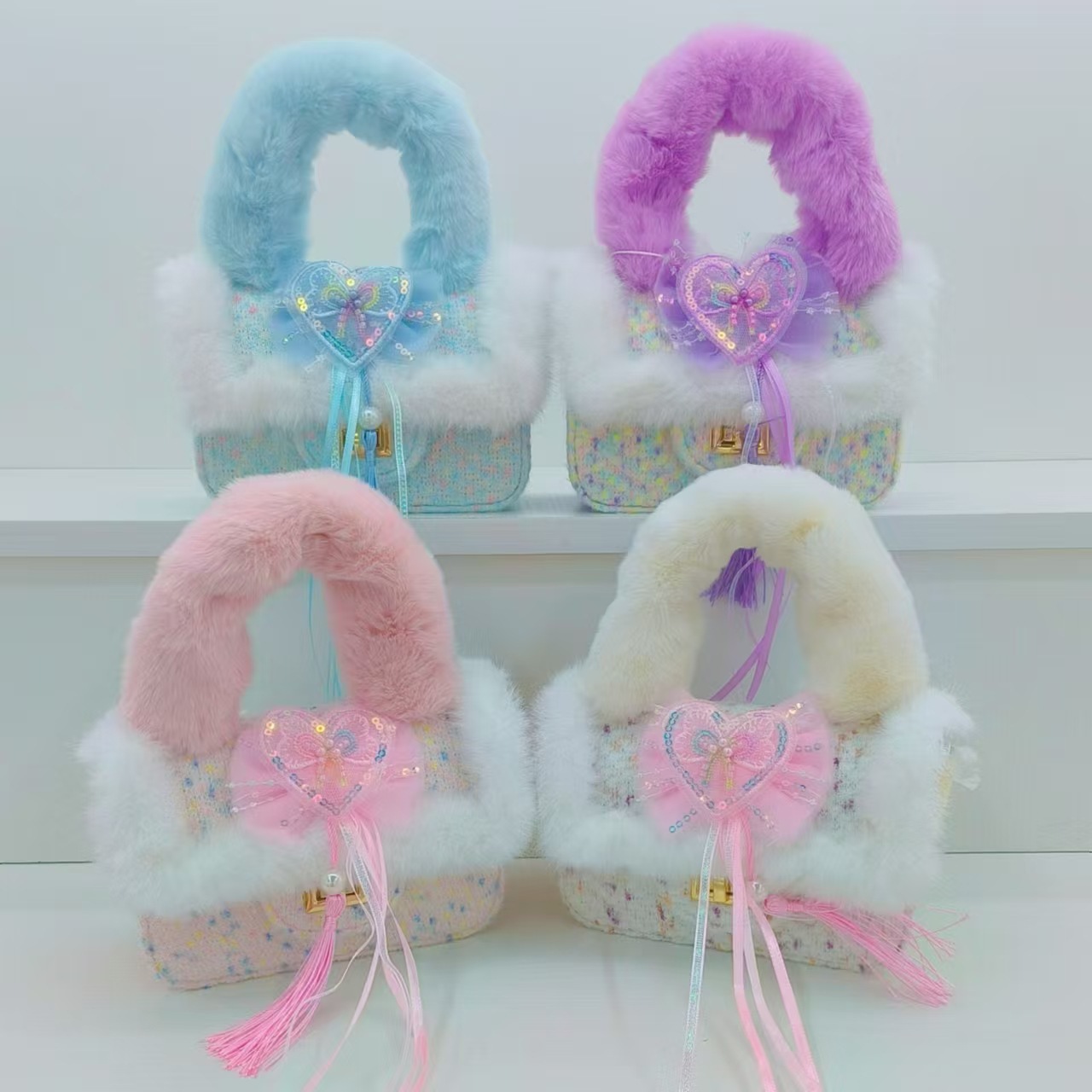 Chinese-style plush handbag, children's stylish and fashionable, little girl single-shoulder crossbody bag, small square bag, accessory bag, coin purse Application Scenario
